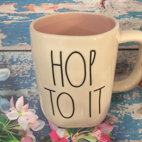 🐰SALE🐣2 Rae Dunn Mugs - Picture 3 of 3